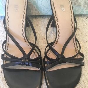 Black leather Sandals/short heel/Size 5/Nordstrom